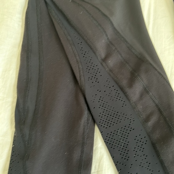 Lululemon Black High-Rise Crop leggings size 4 (2 pair) - Picture 2 of 5